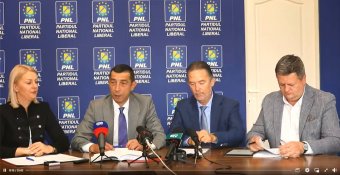 Román összefogást kezdeményez Soós Zoltán polgármesterrel szemben a PNL Marosvásárhelyen