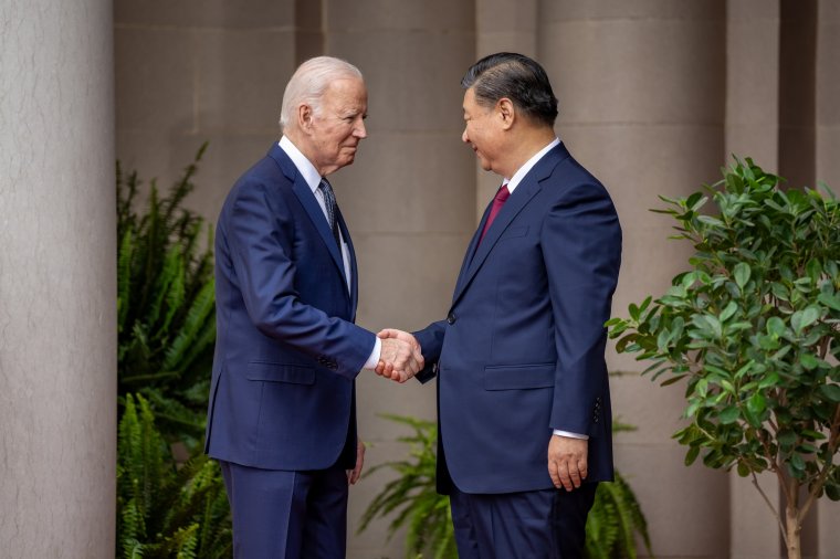 „Felelős mederben” marad az ádáz verseny? Biden fogadta a kínai elnököt