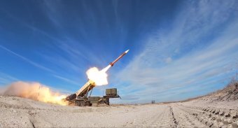 Egymilliárd euróért vásárolna 200 rakétát a román védelmi tárca