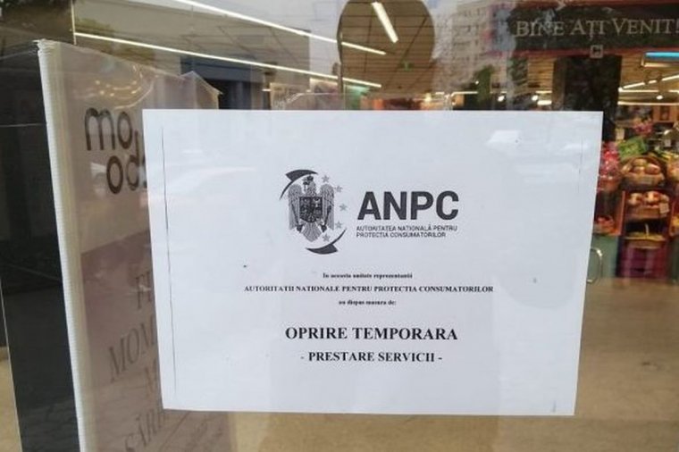 Csótányinvázió miatt bezárták Marosvásárhely legnagyobb bevásárlóközpontját