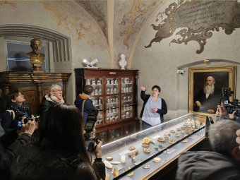 Kolozsvár visszakapta egyik legfontosabb kulturális, turisztikai pontját: megnyitotta kapuit a megújult Gyógyszerészeti Múzeum