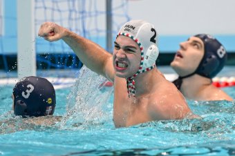 Az olimpiai címvédő szerbeket kiejtve négy között a magyar klasszispalánták, Romániát kiütötték a spanyolok a póló-Eb-n