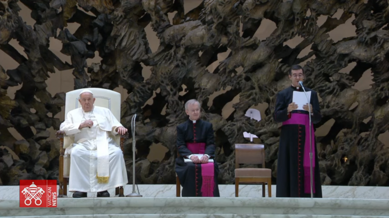 Még gyengélkedik Ferenc pápa, a szerdai audiencián is egy munkatársa olvasta fel a beszédét