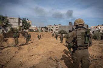 Izrael mindenképpen folytatja a gázai offenzívát – Már több mint 14 ezer külföldi állampolgárt evakuáltak az övezetből