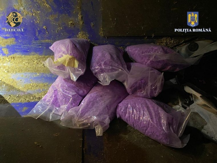 Rekord drogfogás: több mint 230 ezer ecstasy tablettát foglaltak le a hatóságok
