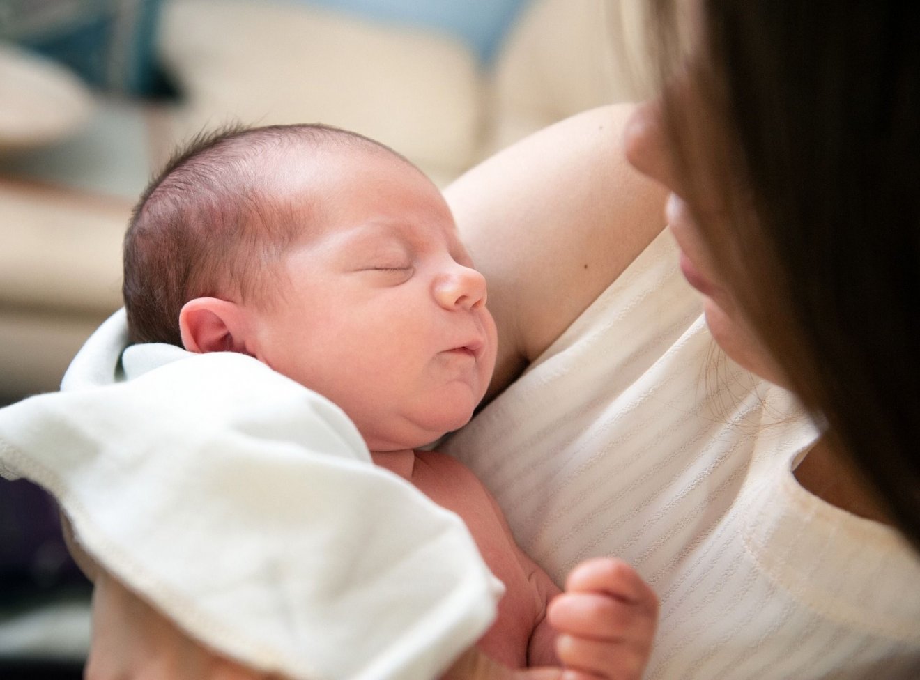 Ajándékcsomag jár a baróti kórházban születendő babáknak és anyukáknak