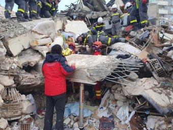 Meghaladta a 24 ezret a török-szíriai földrengés halálos áldozatainak száma