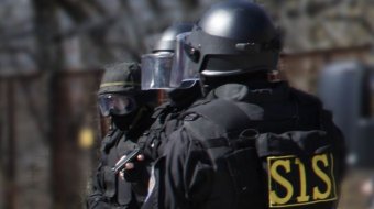 Öt moldovait azzal gyanúsítanak, hogy egy külföldi titkosszolgálattal együtt az alkotmányos rend megdöntésén ügyködtek
