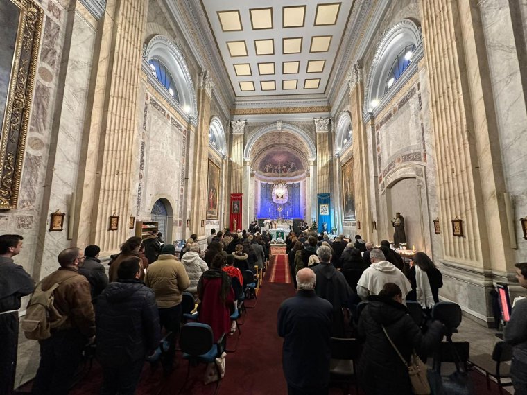 Isztambuli keresztény templomot ért támadás, legalább egy ember életét vesztette