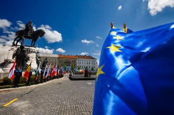 Ciucă: Boc annyira jól végzi a dolgát, hogy szabadon választhat Kolozsvár és Brüsszel között