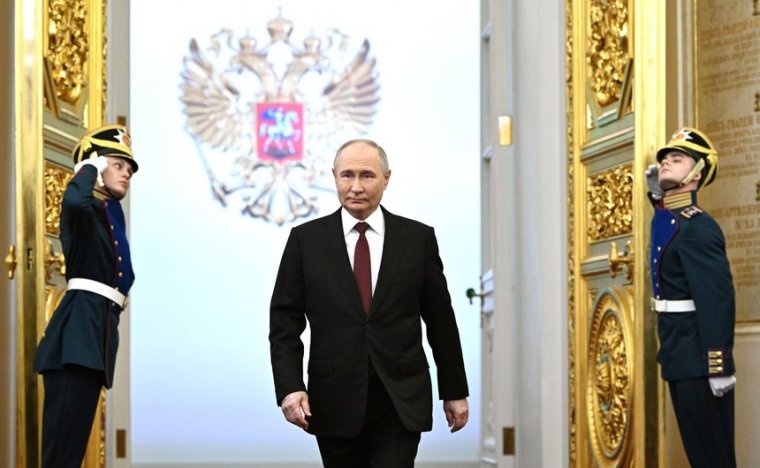 Putyin: csakis az egyenrangúság alapján lehet biztonságról és hadászati stabilitásról tárgyalni