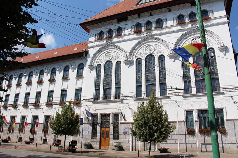 Tízen vennék be a temesvári városházát, a Temes megyei közgyűlés elnöki tisztségéért heten szálltak ringbe