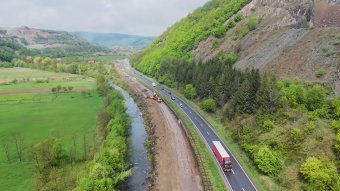 Máris aggódhatunk a Kolozsvár–Nagyvárad-vasútvonal felújítási késlekedése miatt