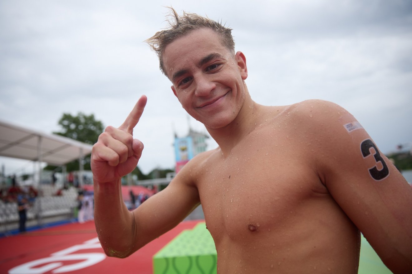 Magyar arany született a nyíltvízi úszók 5 kilométeres versenyében a belgrádi Európa-bajnokságon