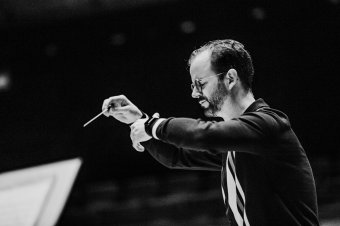 Spanyol karmester vezényli a Bajazzókat a Kolozsvári Magyar Operában