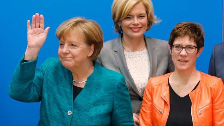 Annegret Kramp-Karrenbauer lett Angela Merkel utódja a CDU élén