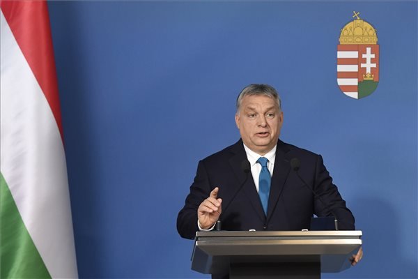 Orbán: cél, hogy az európai intézményekben a bevándorlásellenesek kerüljenek többségbe