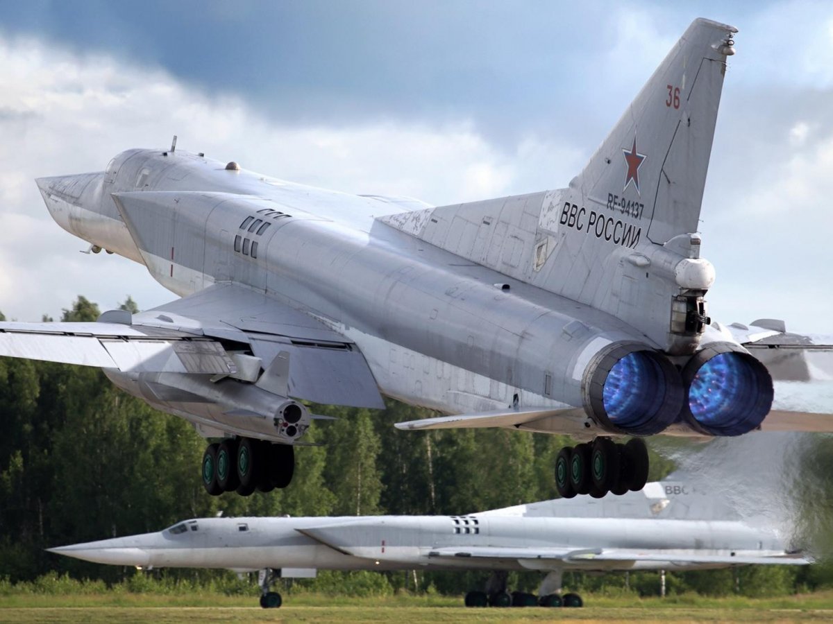 Moszkva hadászati bombázókat vezényelt a Krímbe a Romániába telepített rakétapajzs miatt