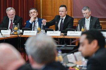 Szijjártó Péter külügyminiszter: helyben kívánjuk megerősíteni a magyar nemzeti közösségeket
