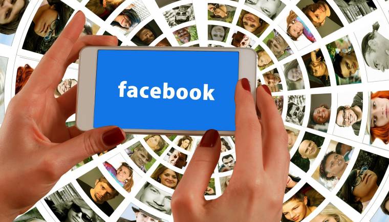 Facebook: nem voltak érintettek európai felhasználók az adatgyűjtésben
