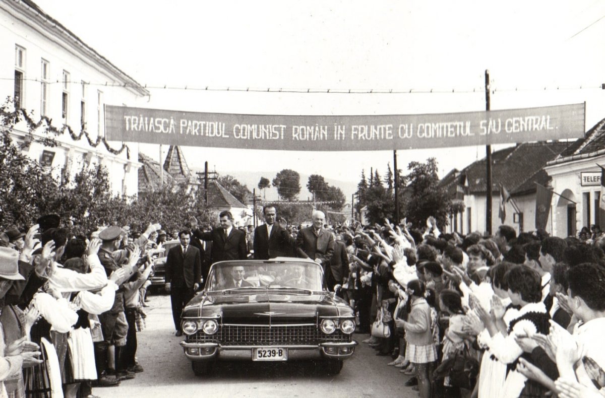 Jelenet Nicolae Ceaușescu székelyudvarhelyi látogatásáról, 1966. augusztus 12–14. •  Fotó: Fototeca online a comunismului românesc