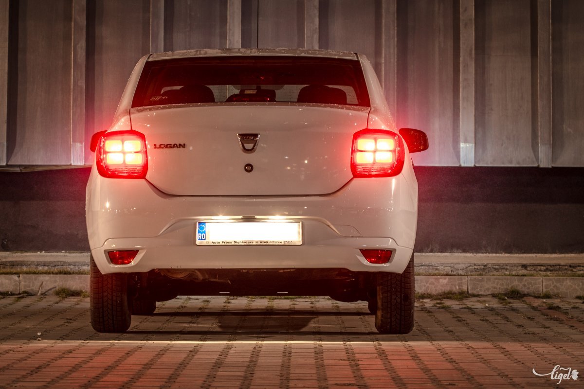 A Dacia vezet: az év első hét hónapjában több mint 352 ezer gépkocsit jegyeztek be Romániában