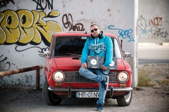 Harminc év a DJ-pult mögött: Mezey Zsolt