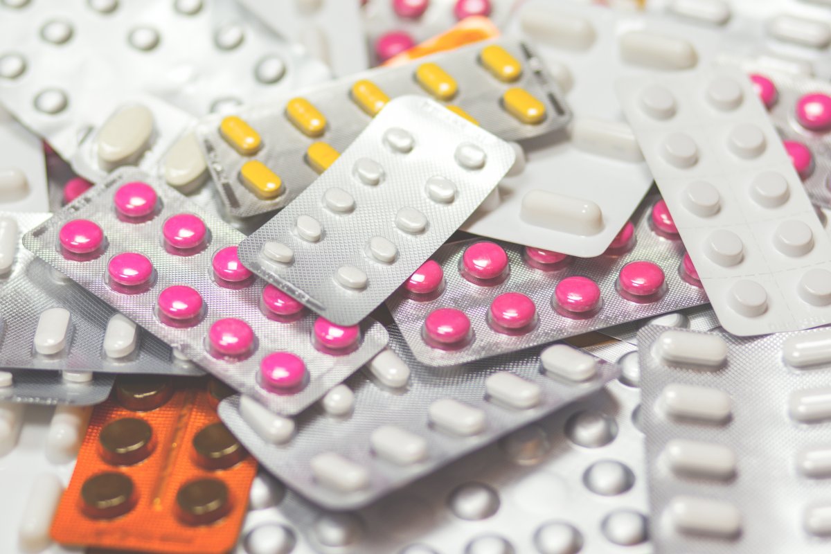 Újrakezdi a Paracetamol és a Novocalmin előállítását a jászvásári gyógyszergyár