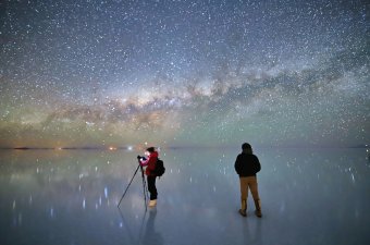 A sósivatagban tükröződő Tejút: a hónap asztrofotójának története