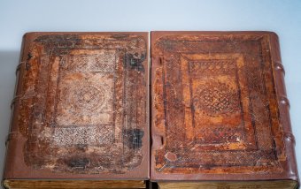 Múzeumi sztorik: magyar reneszánsz könyvkötések
