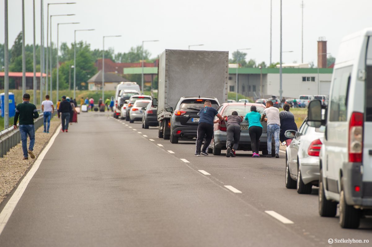 Román határrendészet: közel százezren lépték át a határt az elmúlt 24 órában