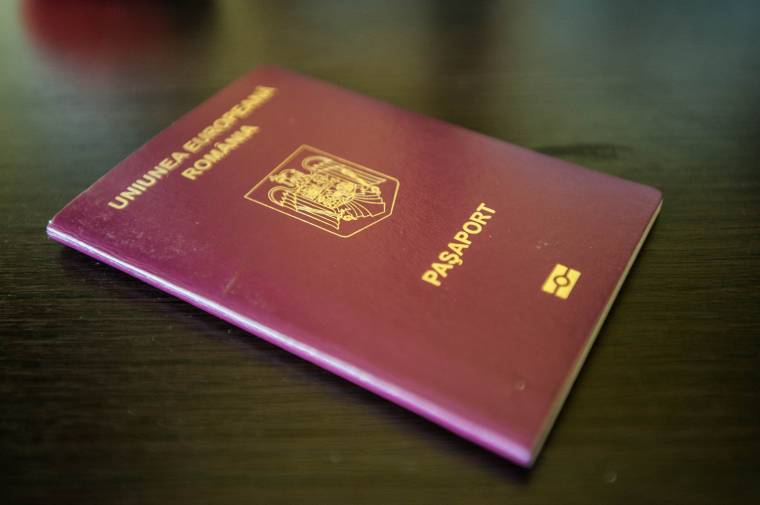 Székelyföldi látványosság a szuper biztonságos új román útlevélben