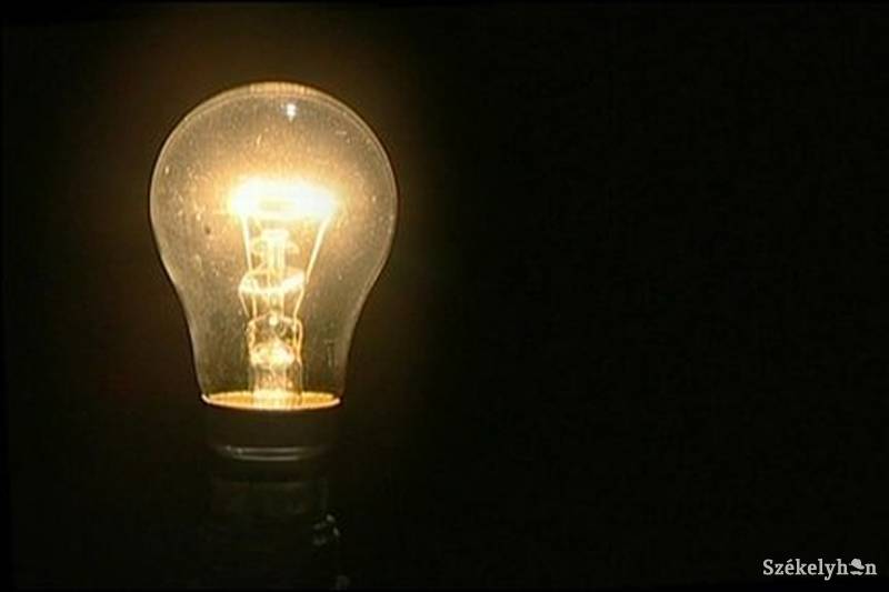 Nem drágul a szabályozott lakossági villanyáram – március elsejétől térhet vissza a fogyasztó a szabadpiacról
