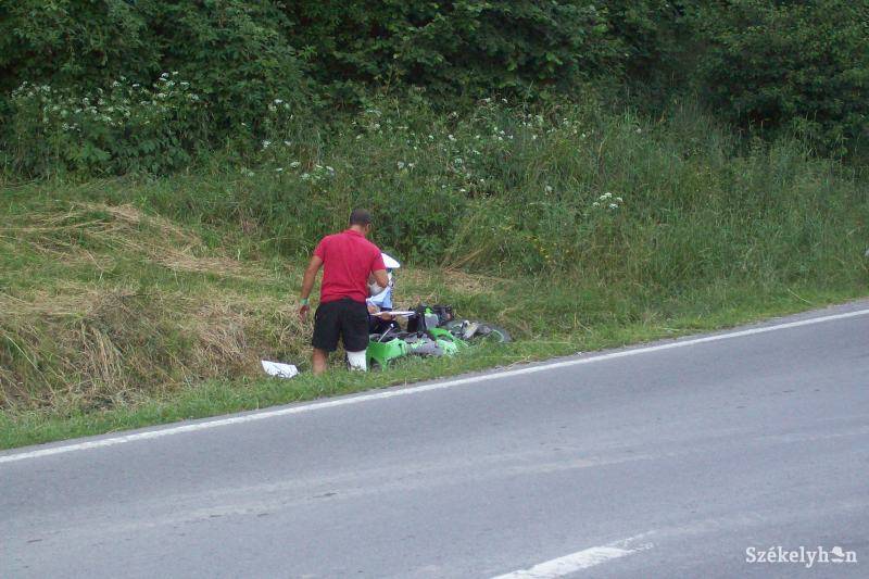 Motoros baleset Rugonfalva közelében