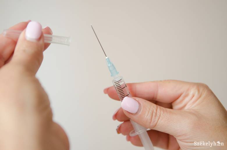 Néhány hónapra elegendő gyermekvédőoltás érkezett Hargita megyébe