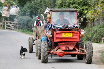 Legfelsőbb bíróság: nem bűncselekmény jogosítvány nélkül traktort közúton vezetni