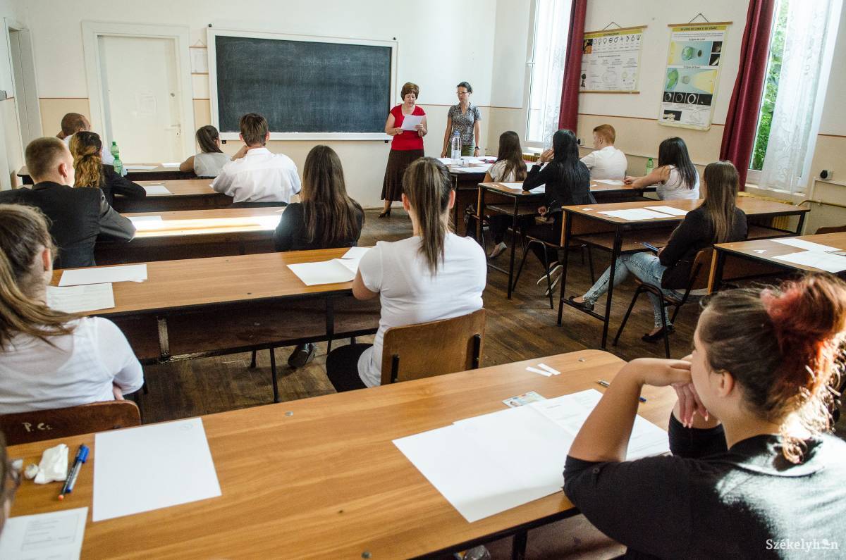 Aki tanult, az biztosan átmegy: közepes nehézségű tételsort kaptak a vizsgázók az érettségi román írásbelijén