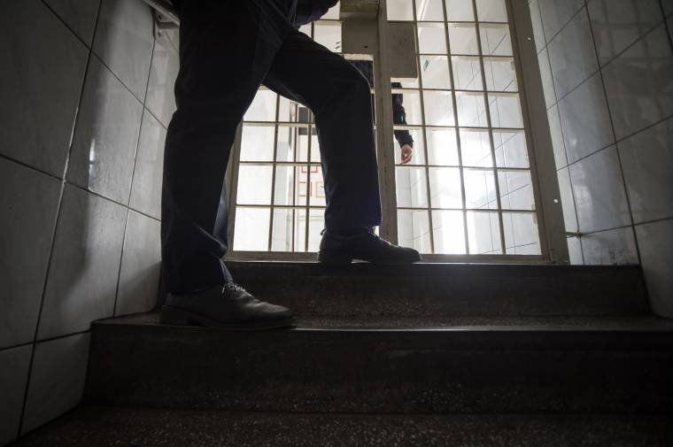 Iohannis kihirdette a cigányellenességet börtönnel büntető törvényt