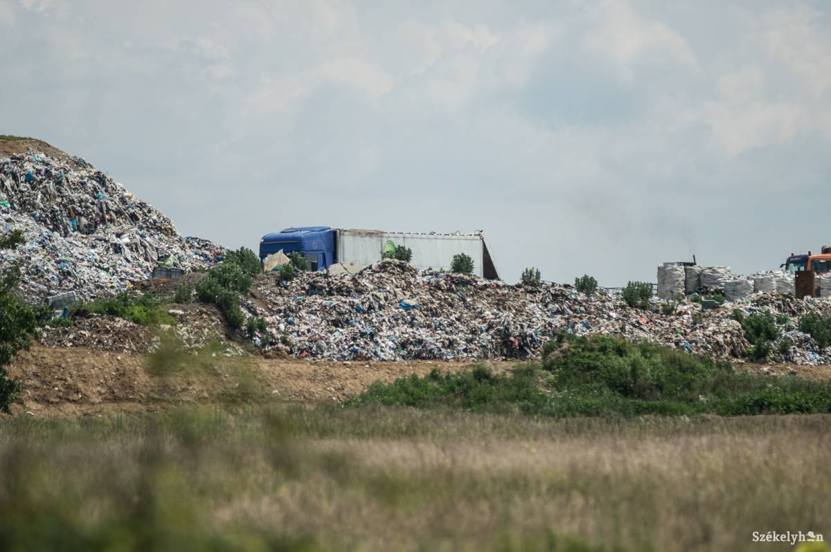 Hatvan napra felfüggesztik a hulladékgazdálkodó környezetvédelmi engedélyét