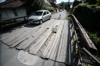 Megrongálódott a Homoród utcai híd – hosszú távú megoldás kell
