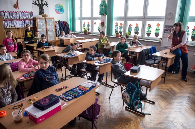 Lesújtó jelentés készült a román közoktatási rendszerről