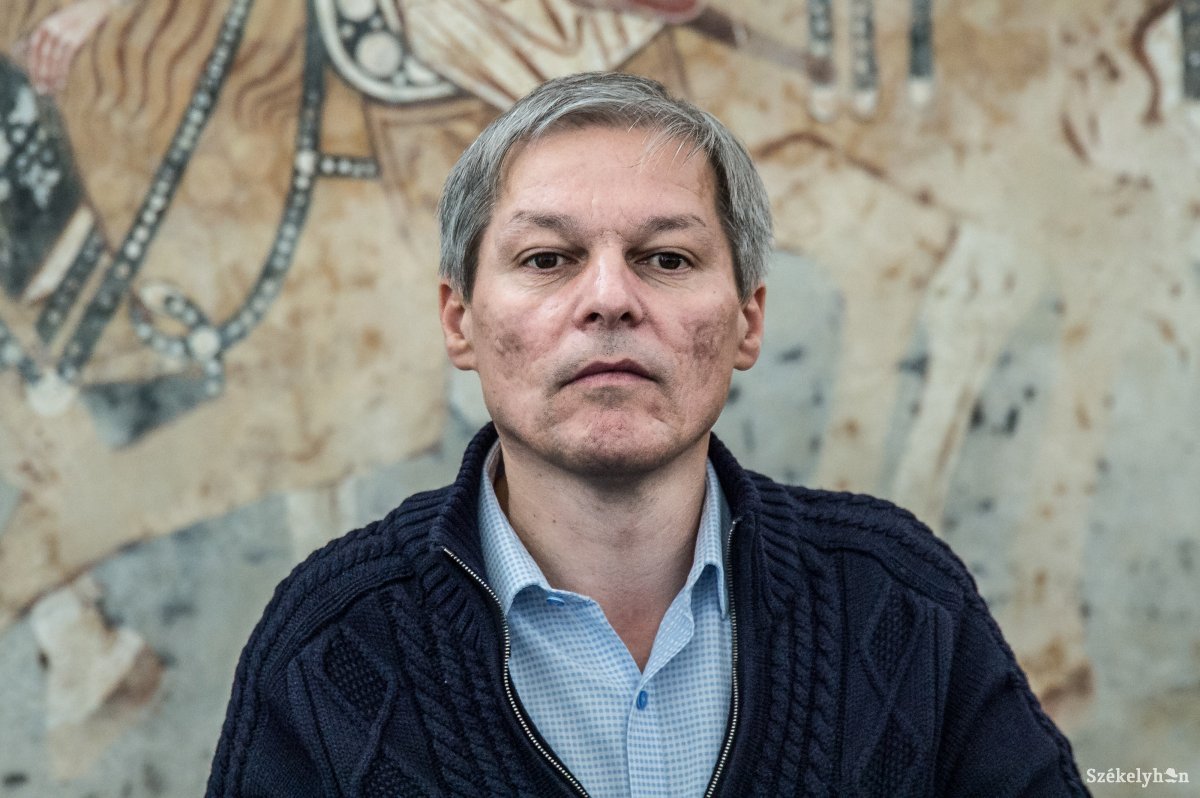 Orbán Viktort támadta Dacian Cioloș volt román kormányfő