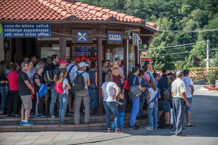 Az első félévben Romániába érkező külföldi turisták fejenként több mint 2500 lejt költöttek el az országban