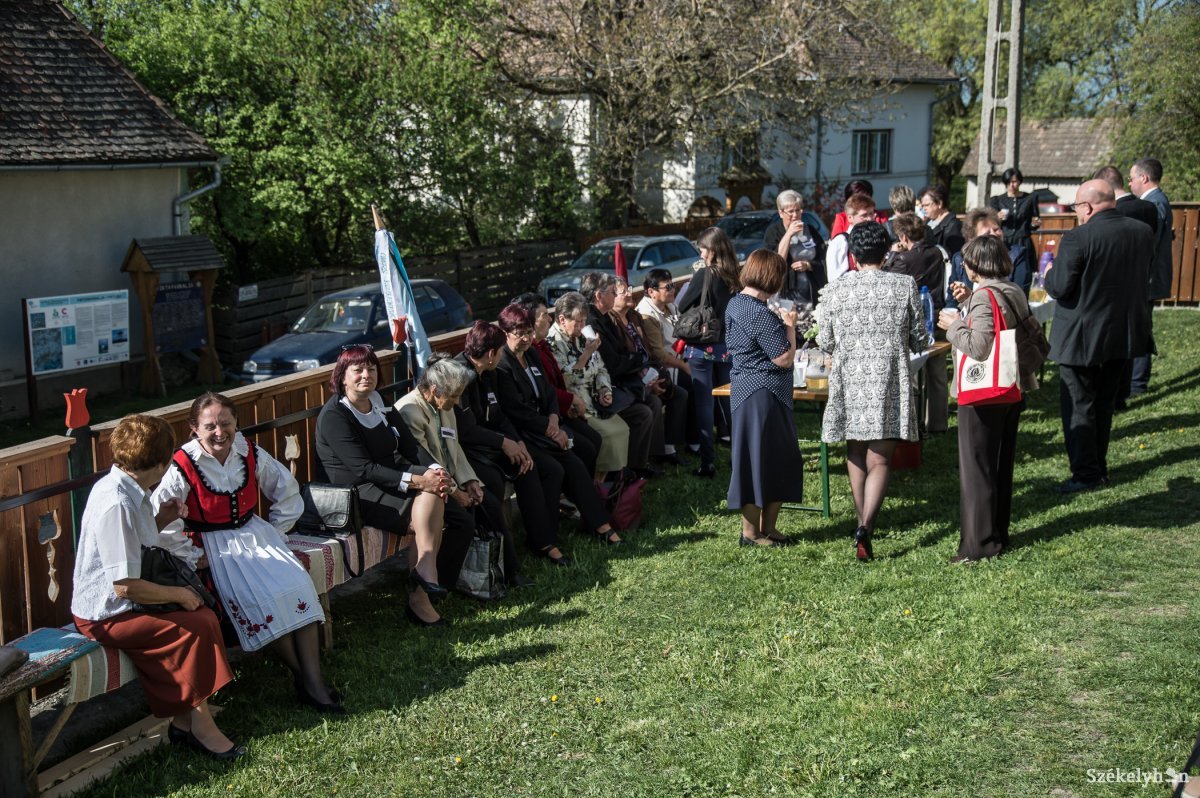 Egyházköri nőszövetségi találkozót tartottak Firtosváralján