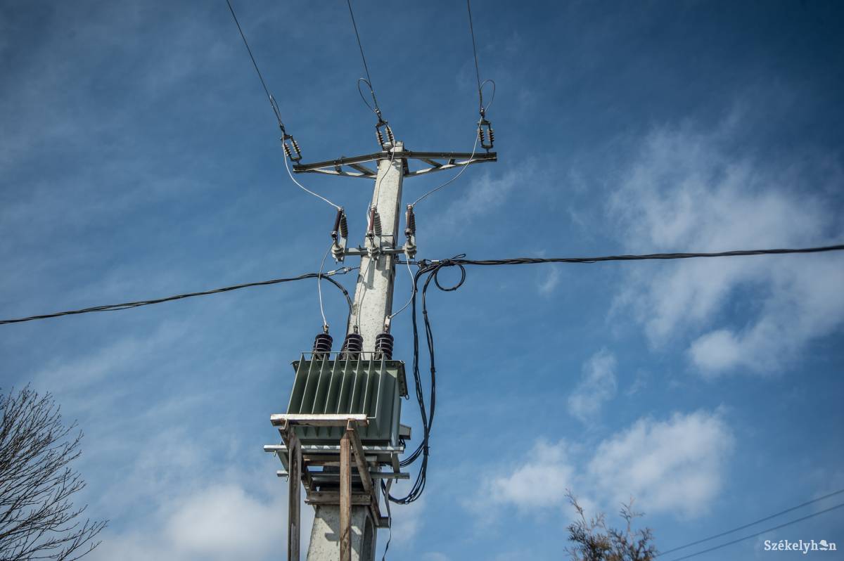 Olcsóbb lehet az áram a szolgáltatók kartellezése miatt?