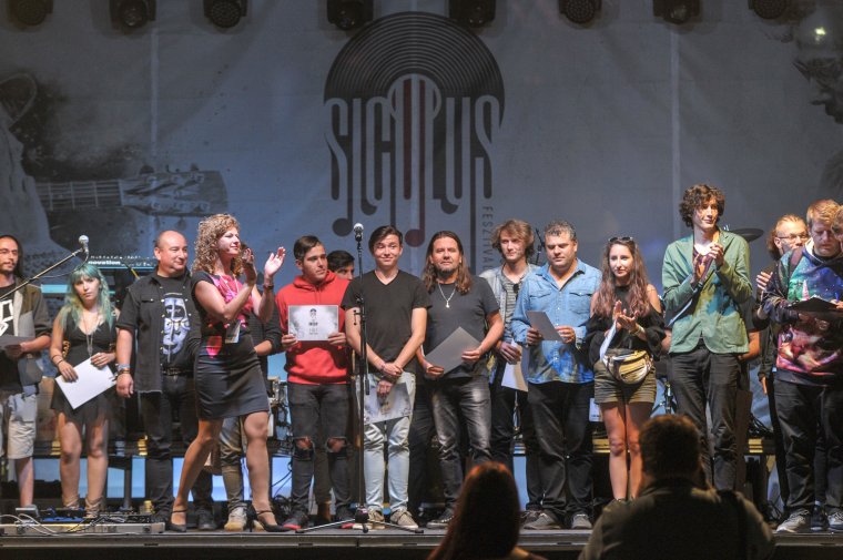 Itthon biztosítja a sikert a Siculus: magyar nyelven előadott saját szerzeménnyel jelentkezhetnek a zenekarok