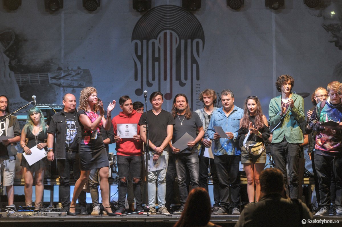 Itthon biztosítja a sikert a Siculus: magyar nyelven előadott saját szerzeménnyel jelentkezhetnek a zenekarok