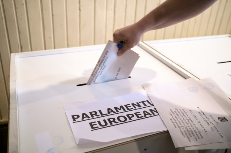 Román és magyar állampolgár is vagyok, hogyan szavazhatok az európai parlamenti választáson?