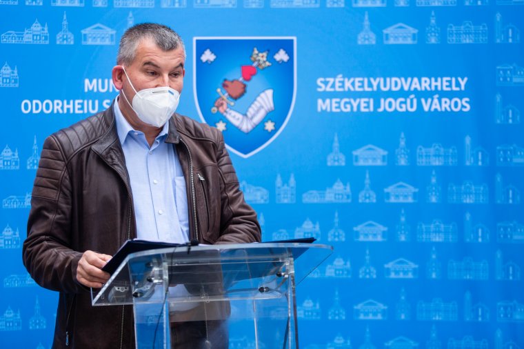 Függetlenként folytatja a munkát Székelyudvarhely polgármestere
