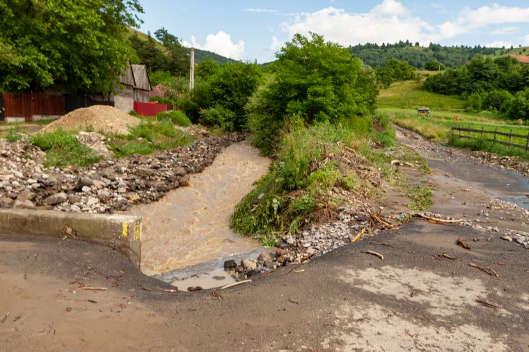 Kedd estig elsőfokú árvízkészültség van érvényben több erdélyi megyében